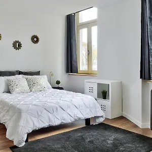 appartement-le-somptueux-bressan-hyper-centre.hotels-rhonealpes.com/