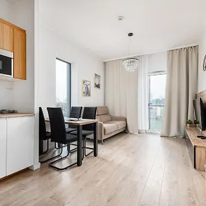 apt-rentplanet-bliska-wola.warsawhotelspoland.com/